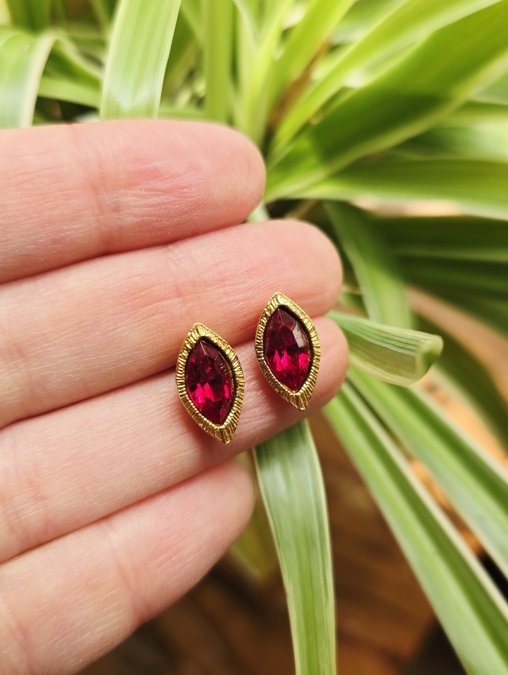 Vintage Pair of Ruby Red Marquise Studs Stud Earrings